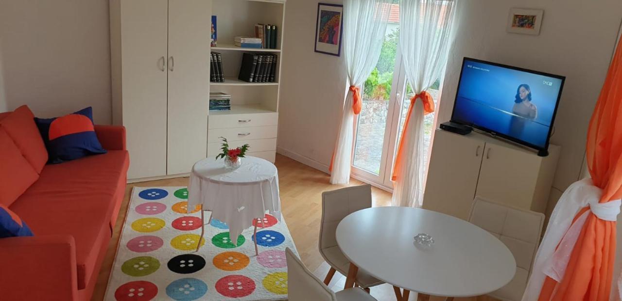 Roses Apartment Brac Sutivan Exterior photo