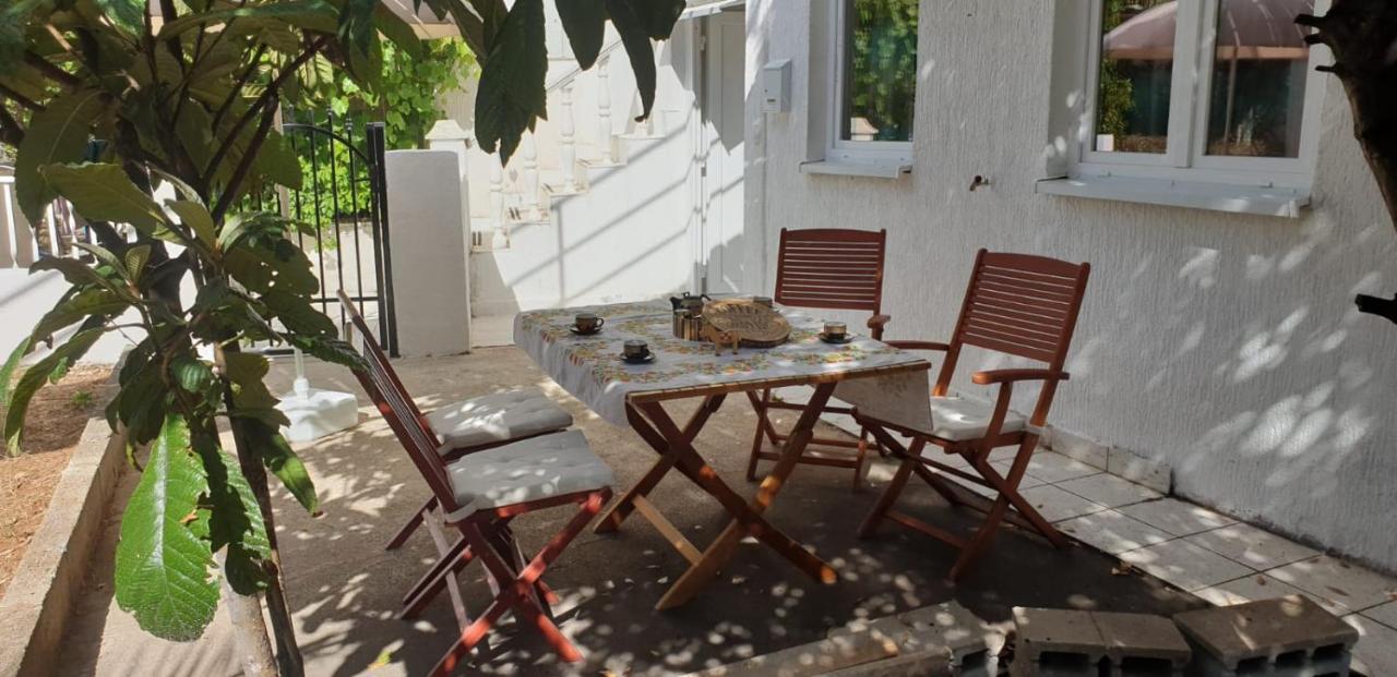 Roses Apartment Brac Sutivan Exterior photo